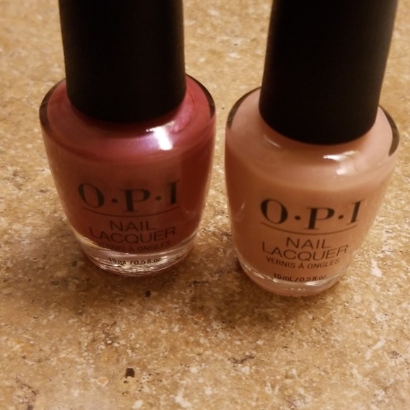 *SOLD* Lot of 2 OPI Nail Lacquers - Picture 4 of 4